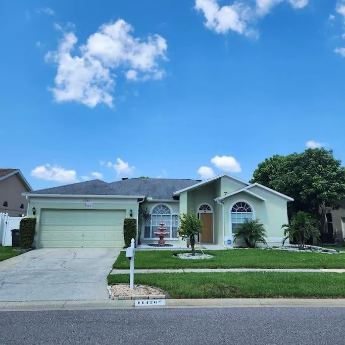 Charming Vacation House 3Be 2Ba Solar Heated Pool Tampa United States
